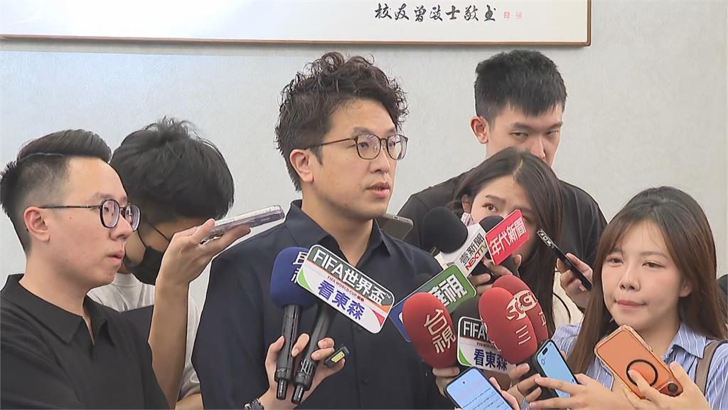 快新聞／王世堅突投入選戰！秦慧珠質疑一事大嗆「對賭百萬」　沈伯洋回應了