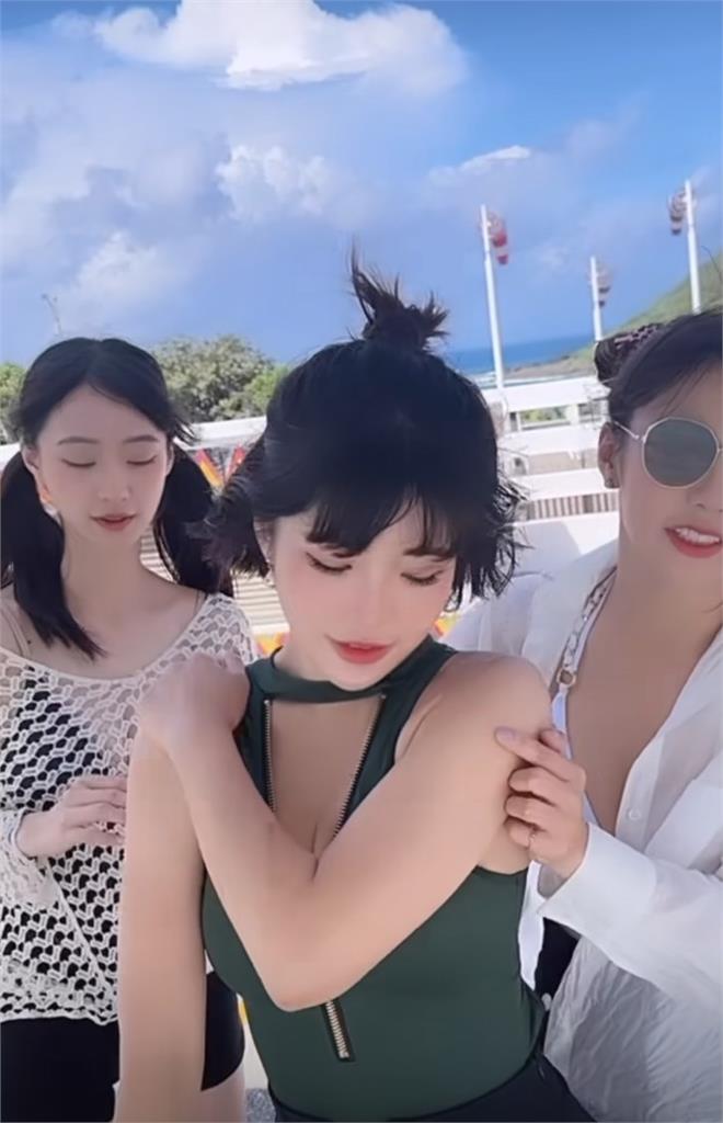 防曬油這樣擦太刺激！琳妲突襲壯壯「這裡」狂抖害羞影片曝