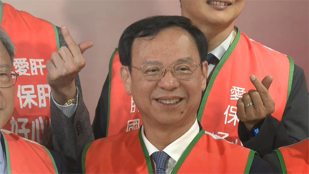 伊波拉疫區4國人返台1人發燒　石崇良赴桃機視察