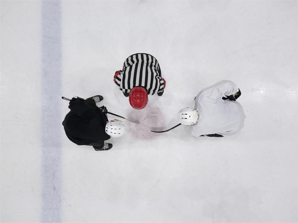 冰球／「中國太弱了」！男子冰球怕被橫掃　恐被取消冬奧主辦國參賽權