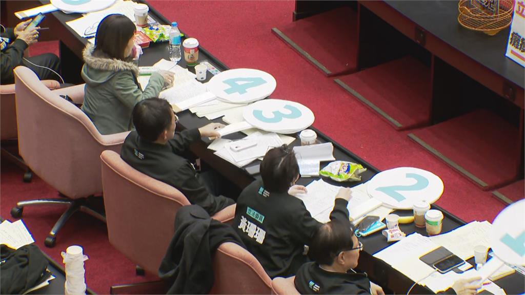 快新聞/《憲訴法》