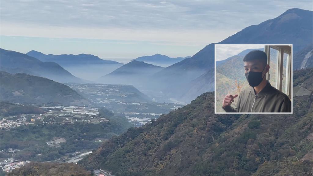大崙山、信義望高地區現「雲瀑秀」 雲海翻動如煮滾中牛奶鍋