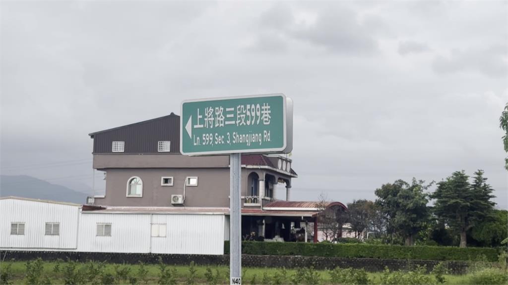 輪椅男突跨雙黃線衝對向　後車急煞閃過　警追查違規動機