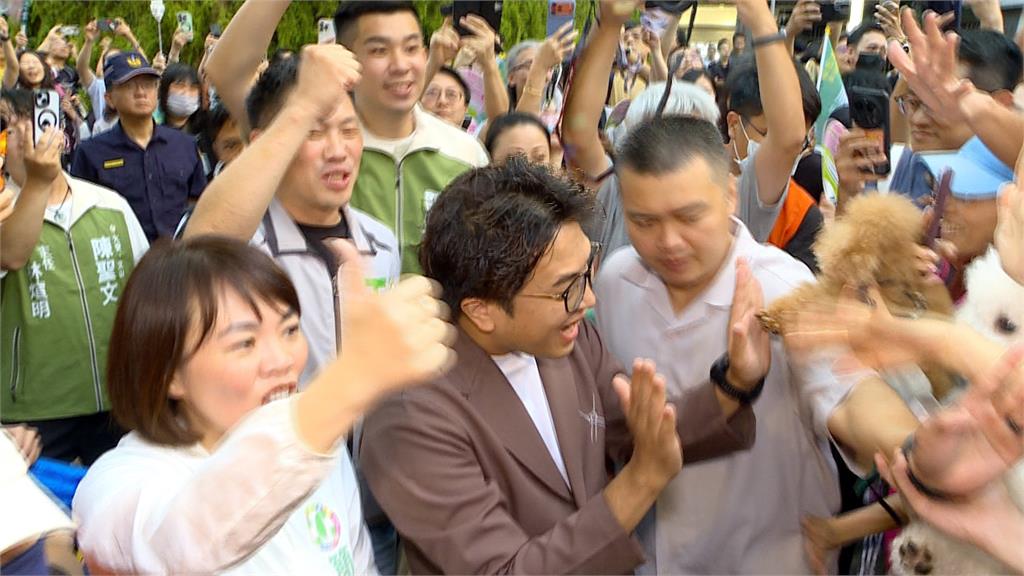 沈伯洋談體育政策　稱不能「拉肚子、吃太鹹」全場秒懂笑翻