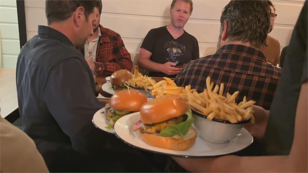 美國北加州「漢堡俱樂部」巡吃12年　尋找心目中終極漢堡