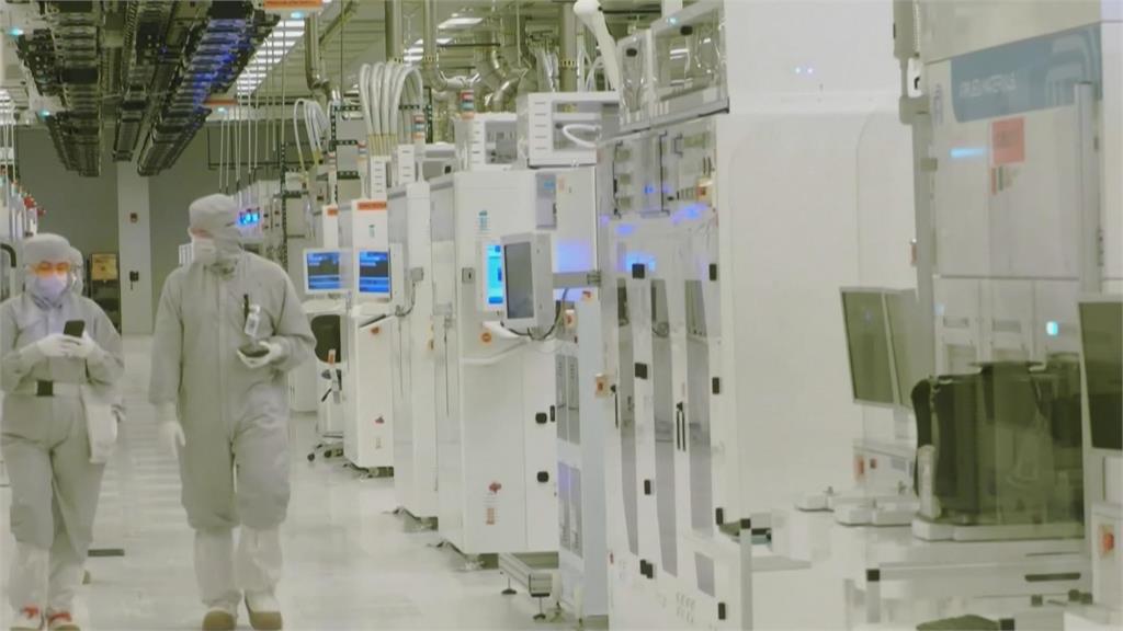拜登推「美製晶片」劍指中國　IBM宣布投資紐約廠　10年內達200億美元