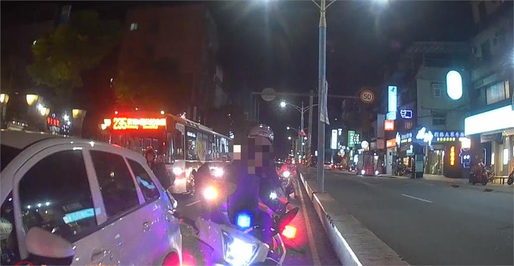 快新聞／「7條通」男拒檢還毒駕！警一路狂追　輔大門前逮到人