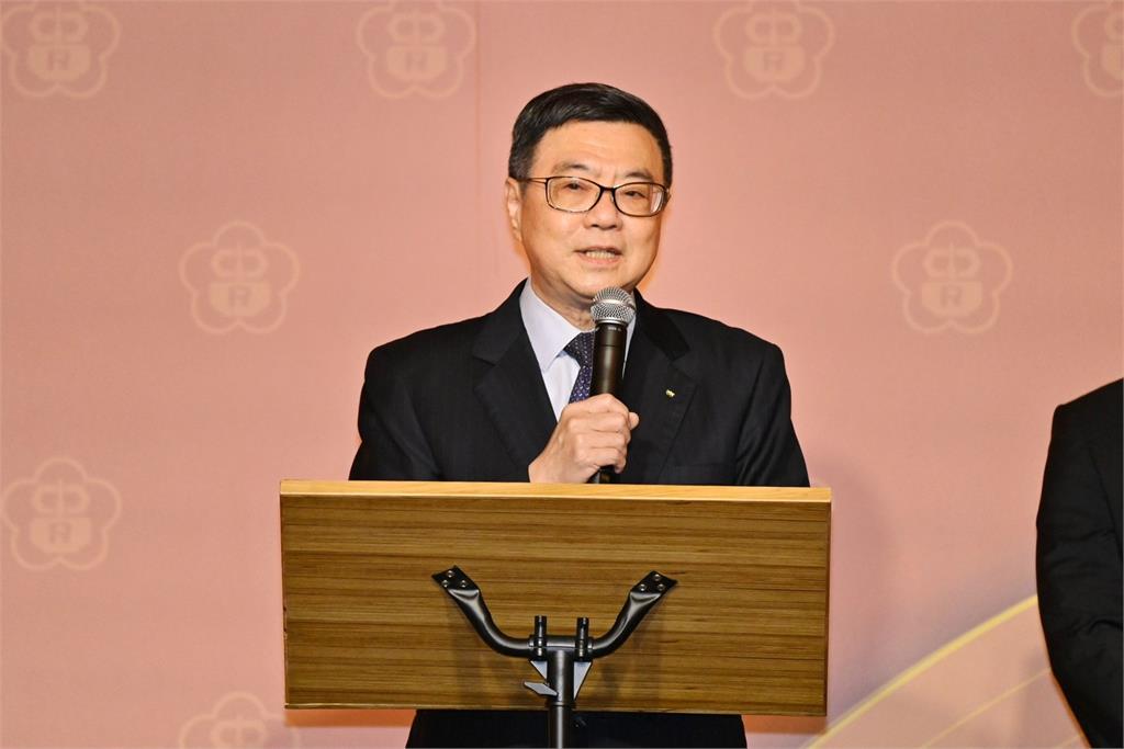 快新聞/藥師界疫情時扮演重要腳色 卓榮泰:會考慮更多公平分配