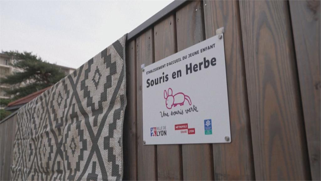 全法第一間！　「100％戶外幼兒園」　吃飯午休都在戶外　家長讚：孩子不易生病