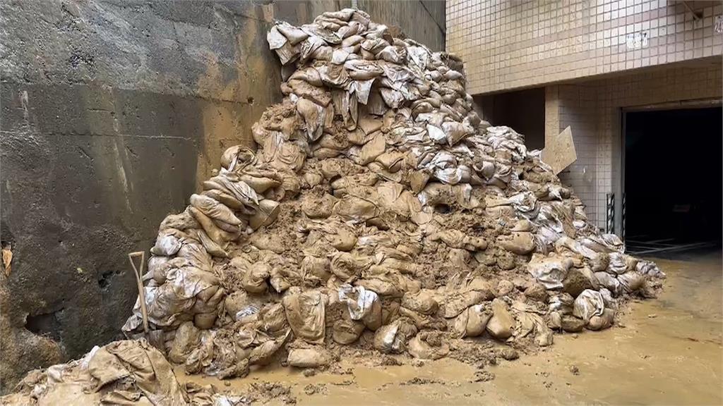 山陀兒泥流入侵夢魘未消 　基隆"碧砂山水"居民憂心康芮又來
