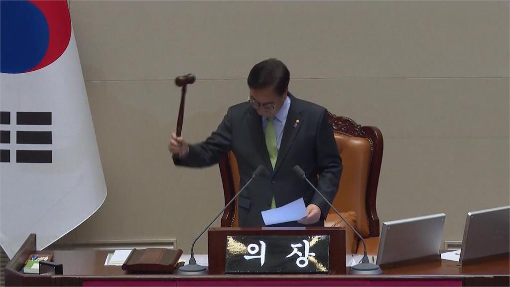 南韓檢調發動二度逮捕令抓捕尹錫悅　「短命6小時戒嚴」關鍵回顧