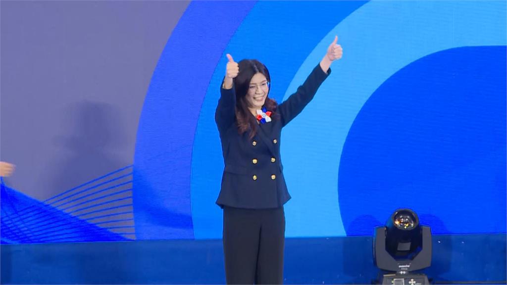 快新聞/朱立倫交棒鄭麗文!「伯公」見證印信交接 KMT迎來第二位女主席