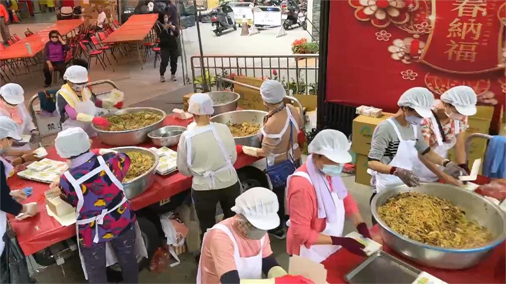 天公生！玉皇宮發3萬份萬壽麵　高雄關帝廟連發15天平安麵