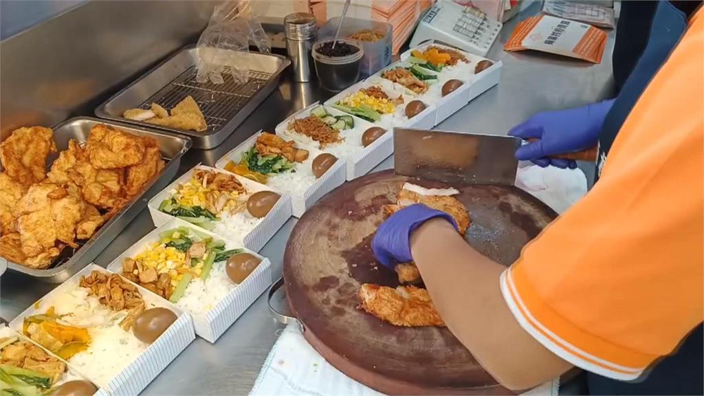 豬隻禁宰禁運 便當店開發雞肉品項.肉圓店暫停業