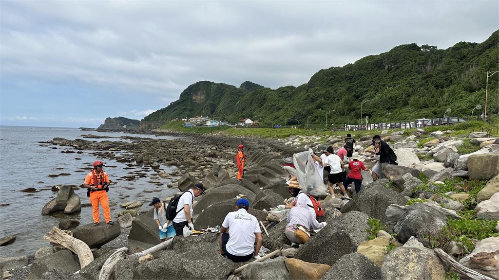 深澳鐵道自行車暑假限定登場 星光夜騎、百人淨灘打造山海永續微旅行