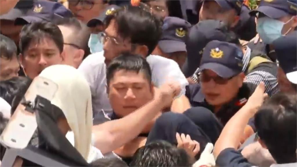黃國昌勒頸又嗆分局長上位靠關係 李西河親上火線"這樣說"
