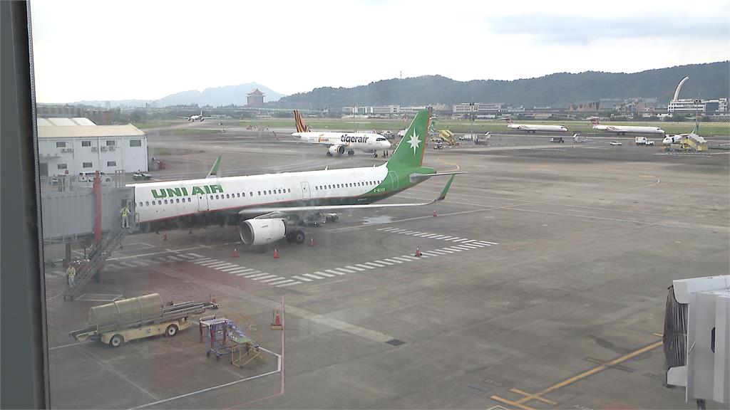 蘇花公路坍方交通癱瘓 陸海空總動員協助疏運