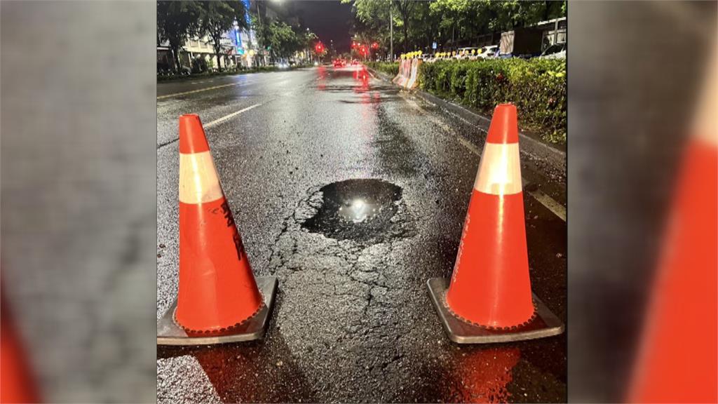 連日豪雨！高雄楠梓快車道現大坑洞　害４車爆胎、幸未釀人員傷亡