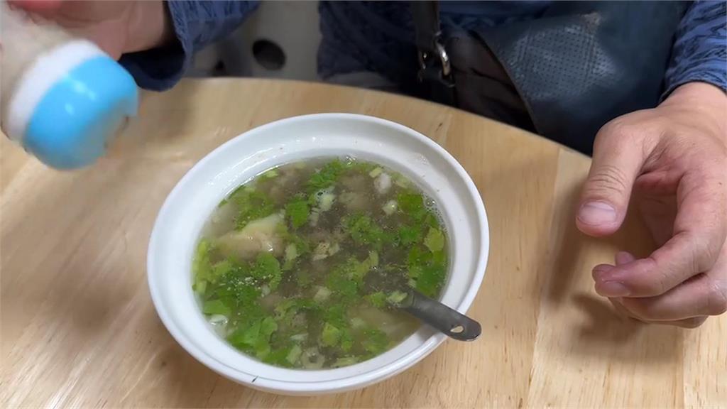 台式小吃怎麼吃最夠味? 美味的秘方!新竹人喝湯必加這個