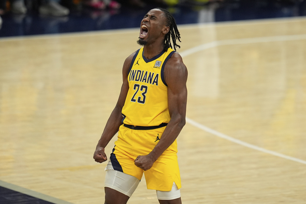 NBA總冠軍賽/哈利伯頓帶傷上陣激起團隊士氣!溜馬半場64:42取得大幅領先