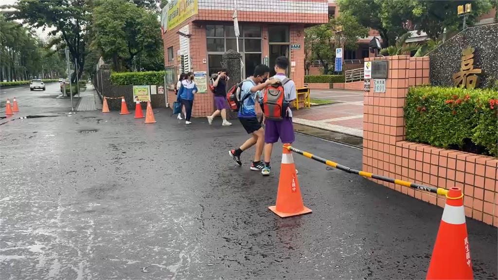 嘉義市成南部縣市唯一上班上課　市長黃敏惠臉書遭灌爆！