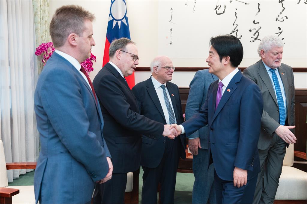 快新聞／美英歐重量級訪團接力訪台　學者揭三大意涵：台灣有事就是全球的事