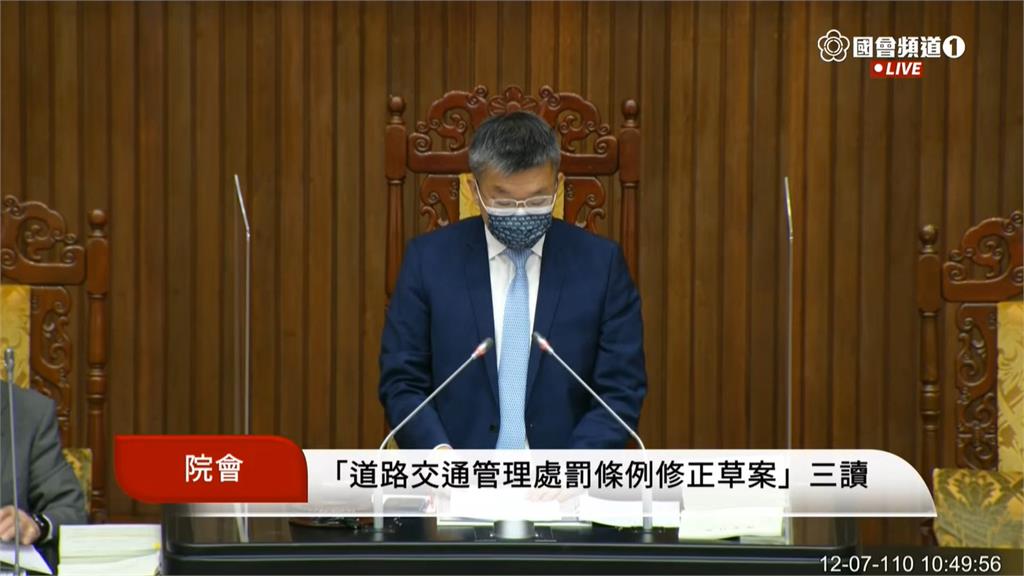 人行道違停無法檢舉釀違停增? 王國材回應了