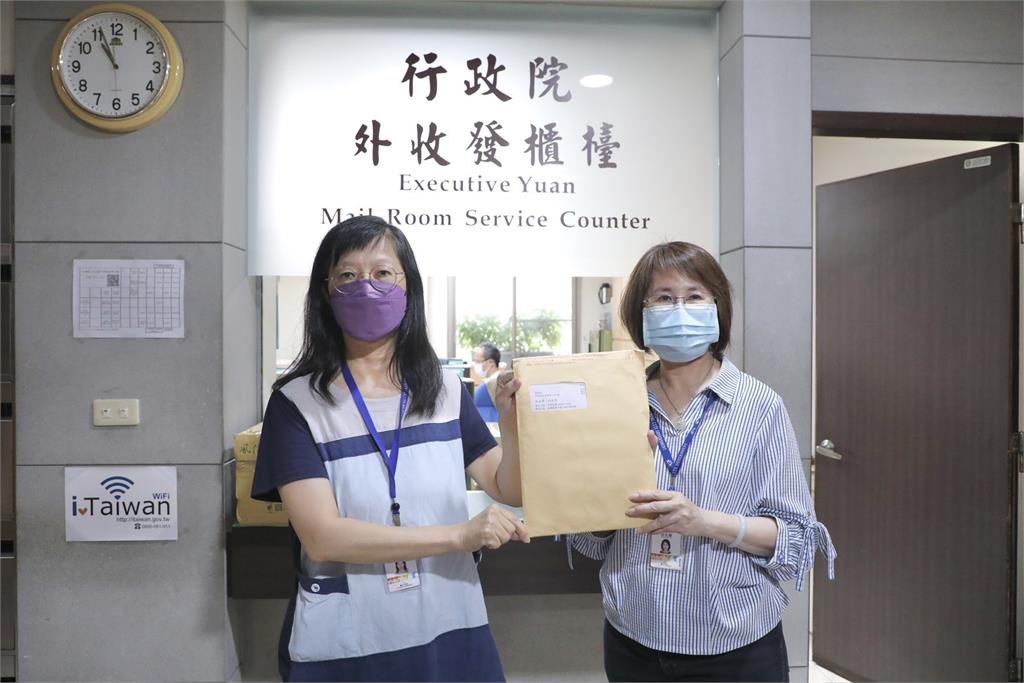 快新聞/捍衛補助款 盧秀燕證實:今已派員北上行政院遞交訴願書