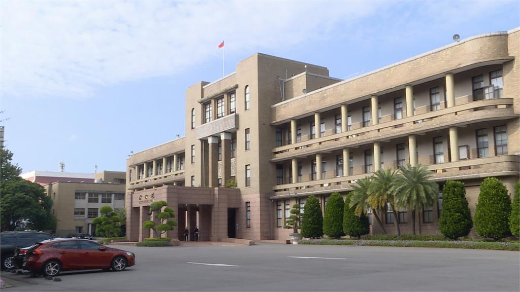 政院拍板特別條例　只要立院通過　萬元現金一個月內發放