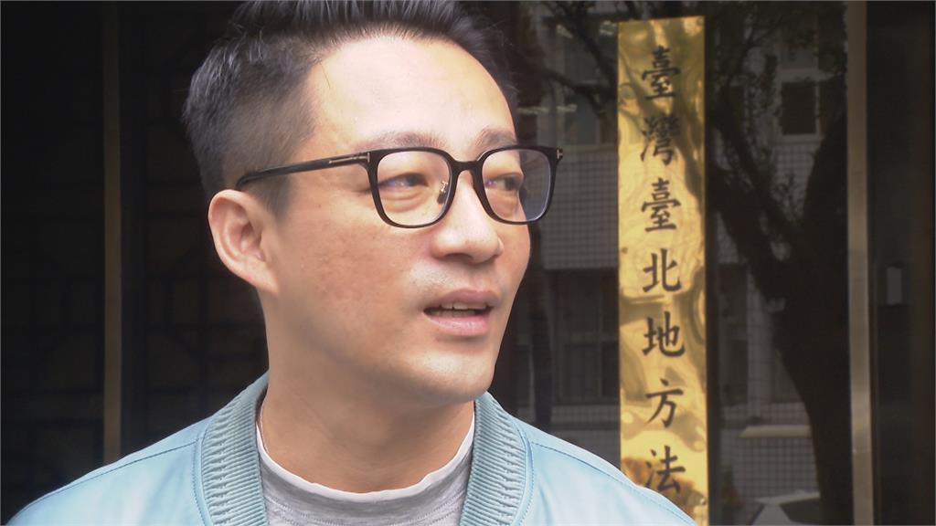搬走4幅高價值畫作遭大S提告 汪小菲出庭喊:最近心情挺好