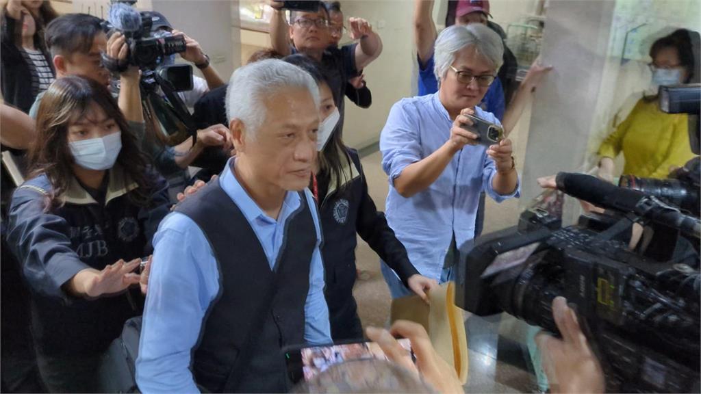 罷綠0:31全慘敗…邱毅開轟國民黨了!點名朱立倫「最大戰犯」:一堆垃圾造成