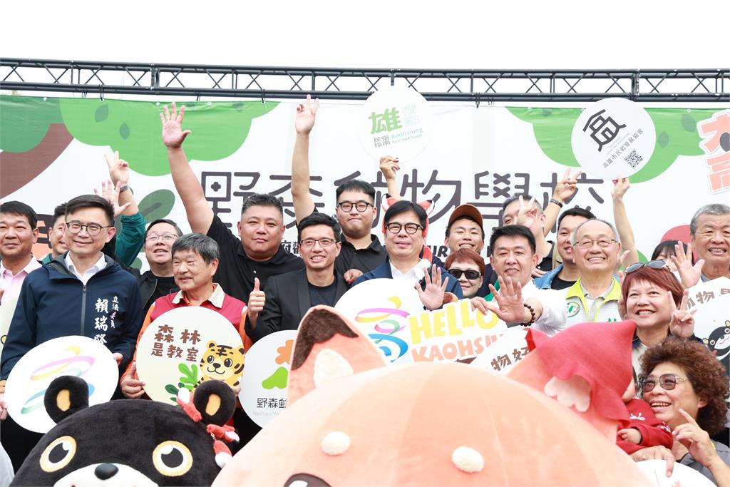 快新聞／大小朋友引頸期盼！「超人力霸王」提燈何時發？陳其邁給答案