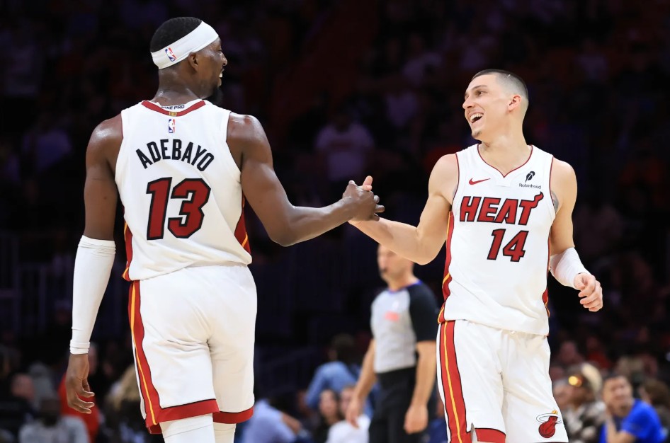 NBA(影)／BAM揮拳開扁英雄哥！昔日兄弟徹底翻臉　拉斯維加斯爆發全武行