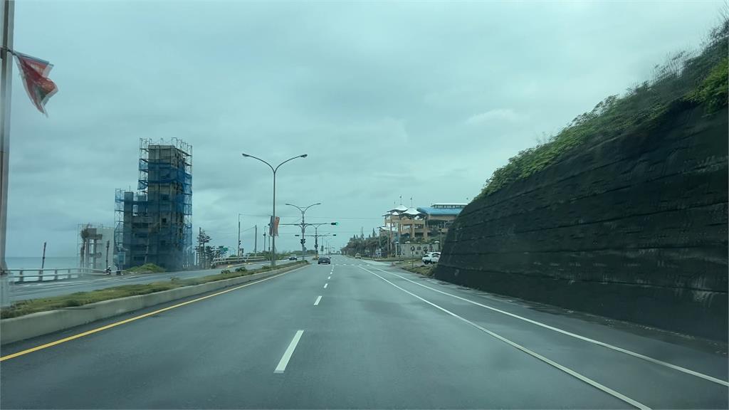 囂張飆車族 偷交通錐封路在花蓮台11線競速
