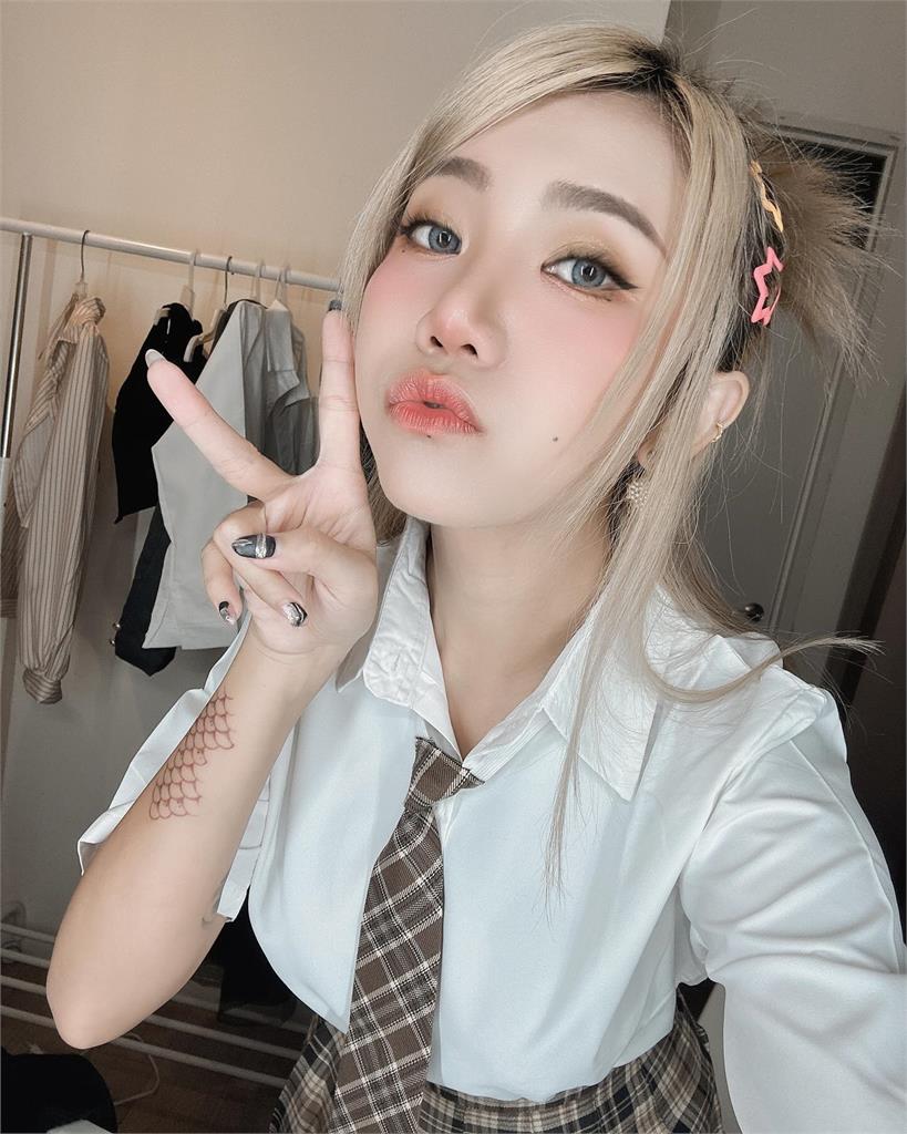 引退震撼發言！伊芙蝶揮別4年暗黑女星生涯　驚人下一步：換方式來
