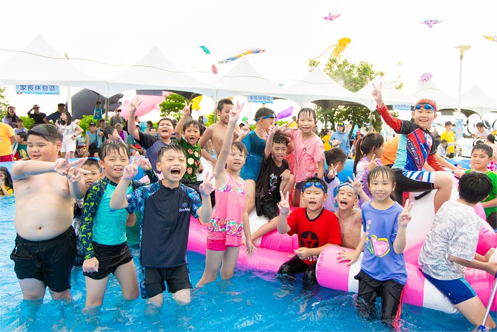 2026旗津風箏節精彩落幕 4天逾18萬人次、商圈業績成長4成 帶動暑期高雄港灣