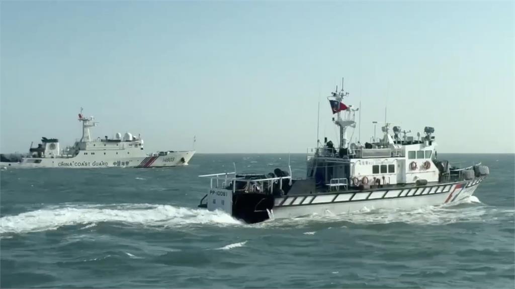 快新聞／又來挑釁！中國海警船惡劣海象硬闖金門　海巡署霸氣驅離：主權寸步不讓