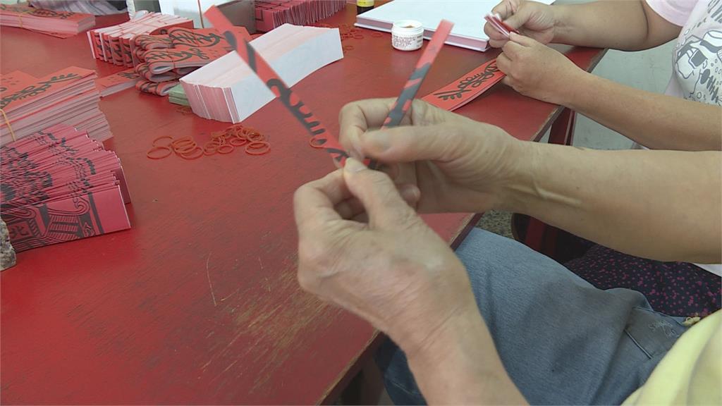 全台最旺香火袋 千歲團變神隊友