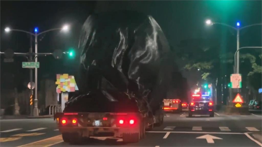 獨／直擊軍方運送武器　疑為新採購的「這項目」