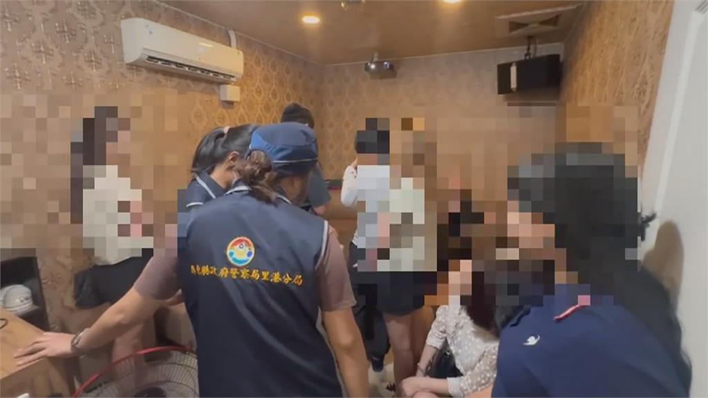 駕車衝撞屏東小吃店釀2傷! 酒客疑因坐檯與小姐發生糾紛尋仇
