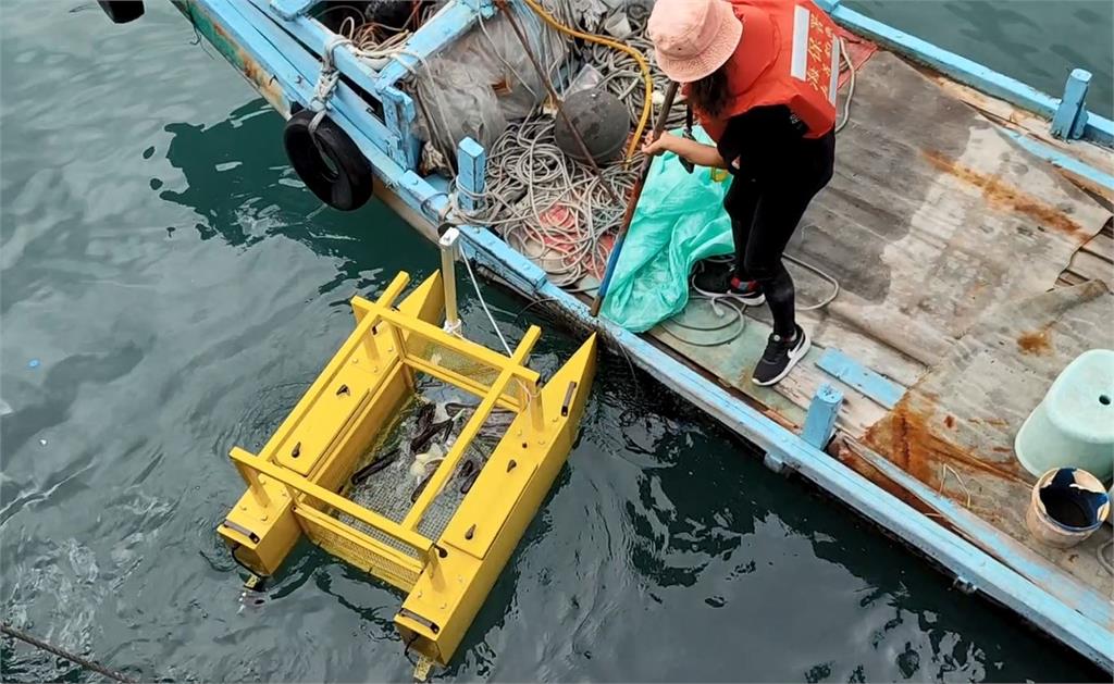 海上吸塵器 清海廢新利器科技遙控船