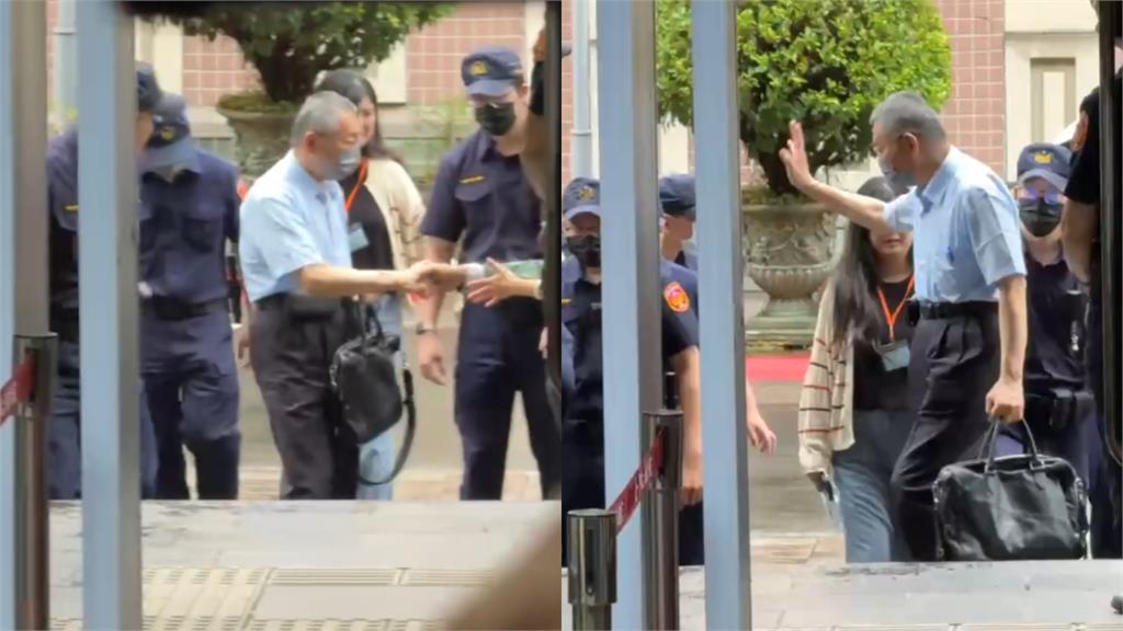 柯文哲出庭「猛走回頭路」找小草！陳佩琪爆阿北電子腳鐐狂出包「遭問3句」咳嗽了
