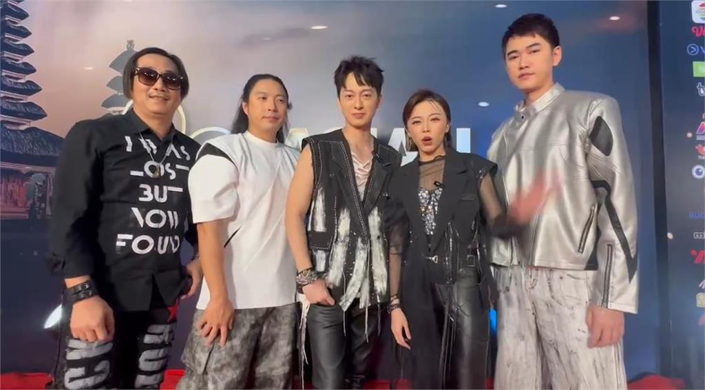 王瞳急飛印尼「素顏趕場」畫面曝!霸氣樂團「亞洲電視大獎」炒熱氣氛