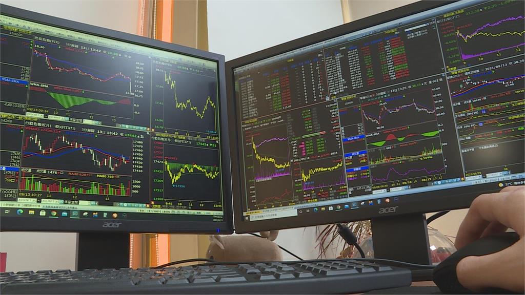 每天五分鐘！保固晚年活動力？老董只用「2個寶特瓶」就辦到了！