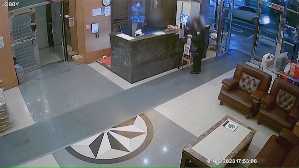 只是吃了一塊蛋糕...保全賠6000元還丟了工作! 只是吃了一塊蛋糕... 保全賠6000元還丟了工作!