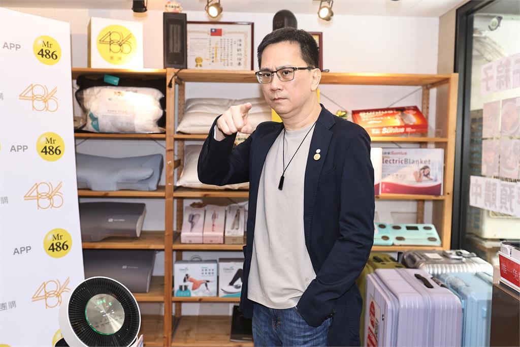 不拚補貼戰 486團購「砍光兩大部門」重組電商部隊