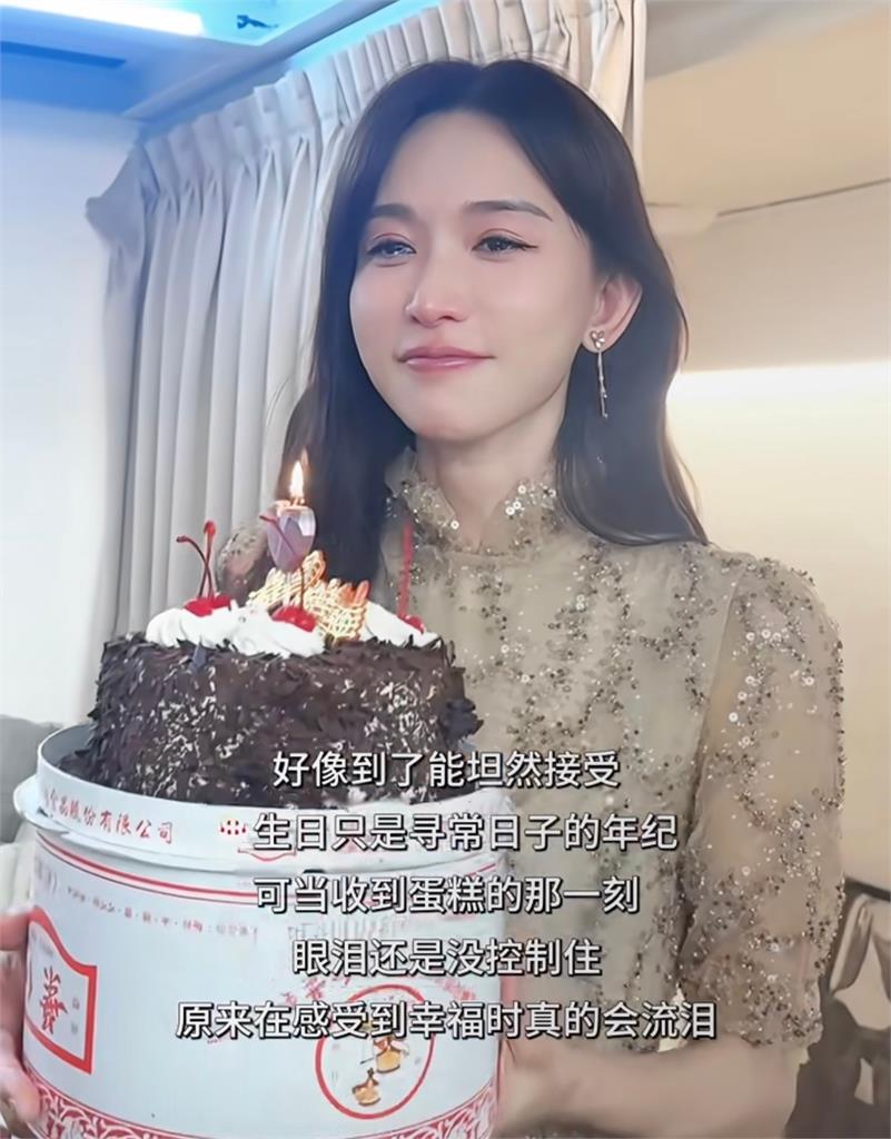 林志玲51歲生日哭了「感動曝願望」！網見「素顏凍齡」驚呼：還是美到發光