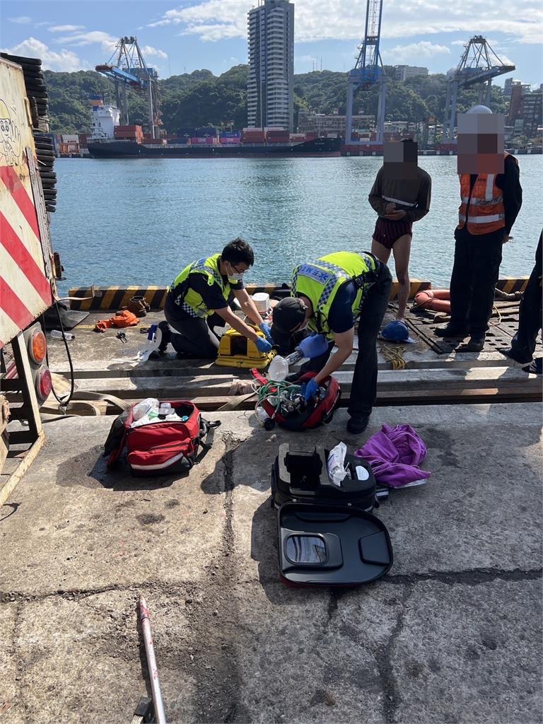 快新聞／工人清洗基隆港碼頭「橋式機」 10層樓高墜海身亡