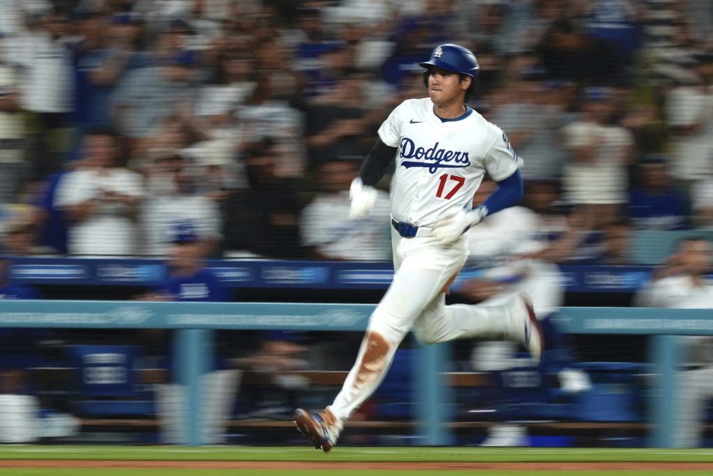 MLB(影)／大谷翔平開轟後換新的「高球推桿」慶祝動作！原來是這個原因