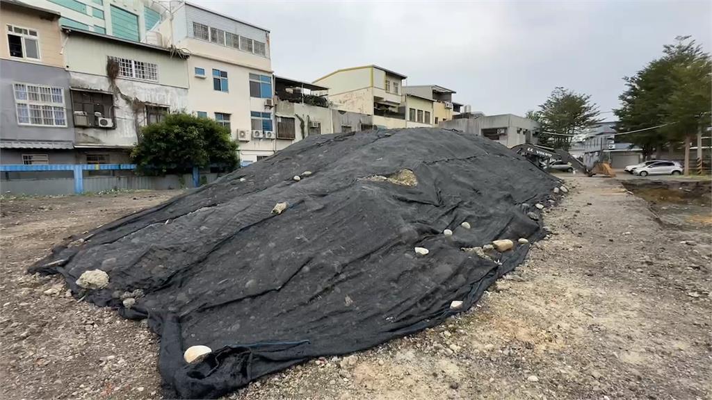 選前喊挖都是假?柯新竹「違規農地」 被爆停工一個月 民眾黨:選舉延誤